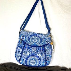 NWT: Sakroots, fold-over crossbody bag, in artist circle nylon canvas.